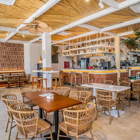 סהרה דה לוס אטונס Hotel Dona Lola Zahara מראה חיצוני תמונה