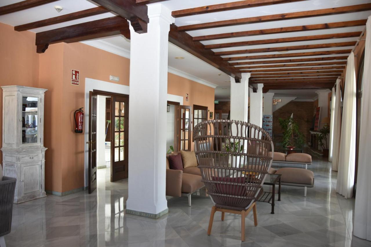 סהרה דה לוס אטונס Hotel Dona Lola Zahara מראה חיצוני תמונה